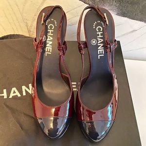 Chanel sling back